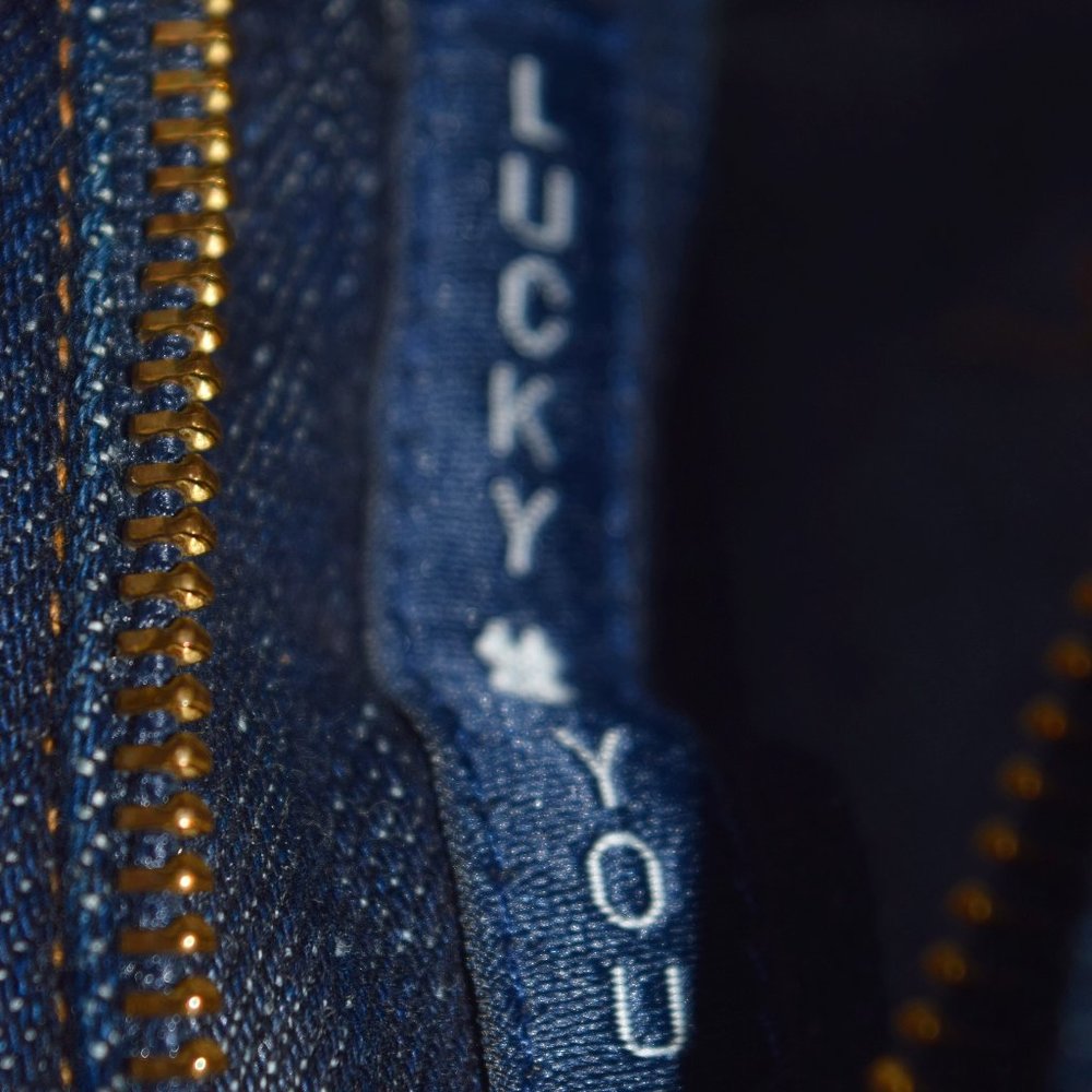 Lucky Brand Dark Distressed 121 Slim Straight Jean